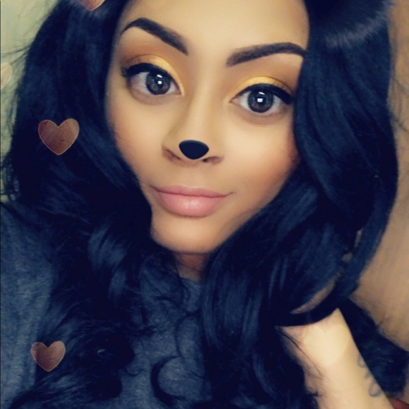 Meet your Posher, Ana - Picture 1 of 1